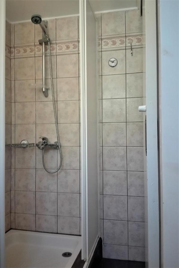 Вилла Sunny House With Amazing View For 4+2 Persons Плака Экстерьер фото